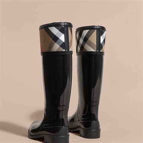 burberry rain boots us